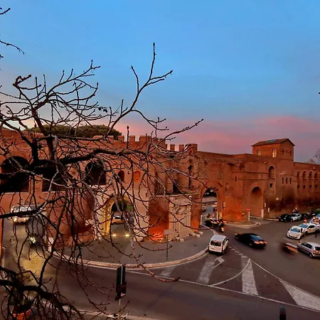 Konukevi Relais At Via Veneto Roma