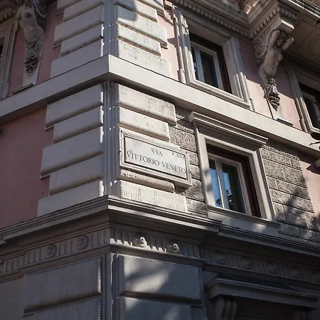Pensjonat Relais At Via Veneto Rzym